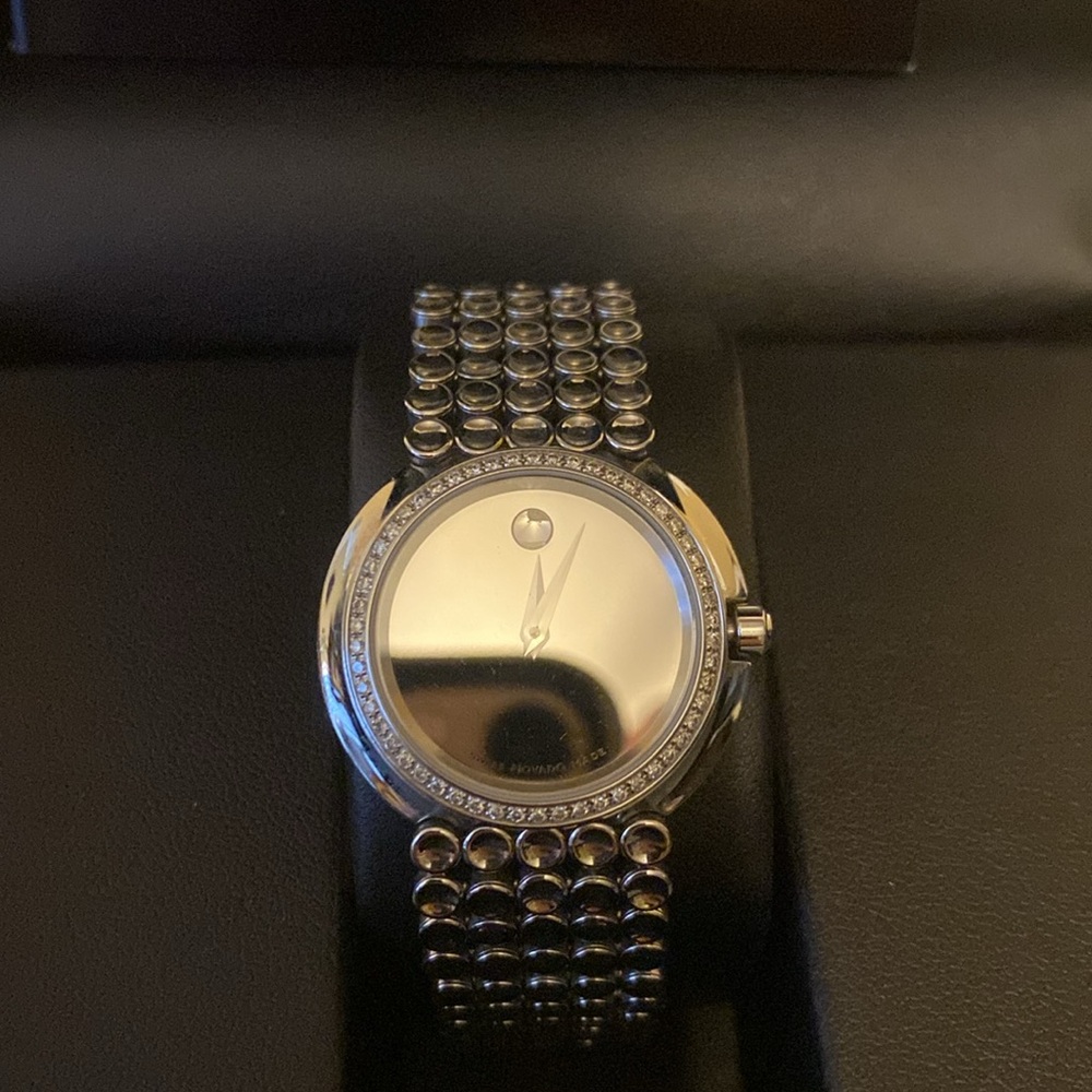 Authentic Movado Mirrored Dial Diamond Bezel 28MM Trembrilli Ladies Dress Watch! - Picture 8 of 16